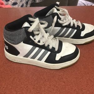 Adidas Hi-tops Boys size 3